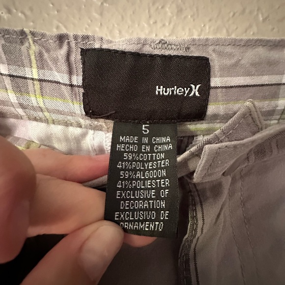 Hurley Shorts Size 5 Boys Gray and Green Plaid Polyester Boarding Shorts NWOT - Picture 6 of 12